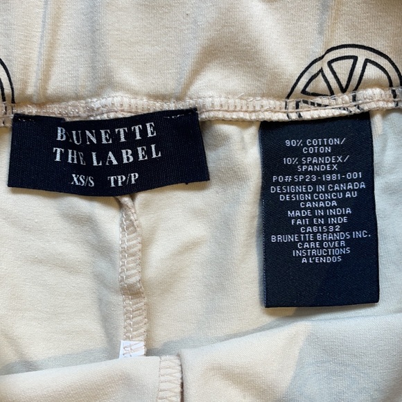 Brand New Brunette The Label Peace Biker Short - Picture 4 of 4